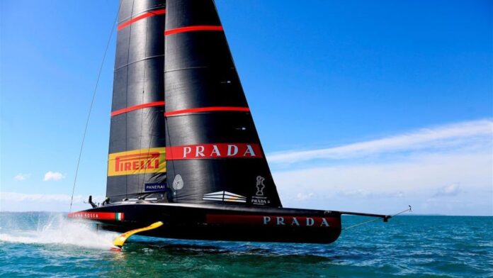 Luna Rossa